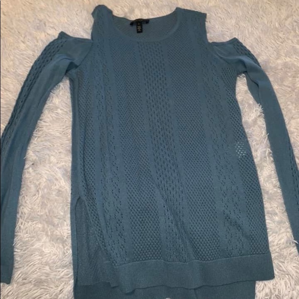 Long sleeve top